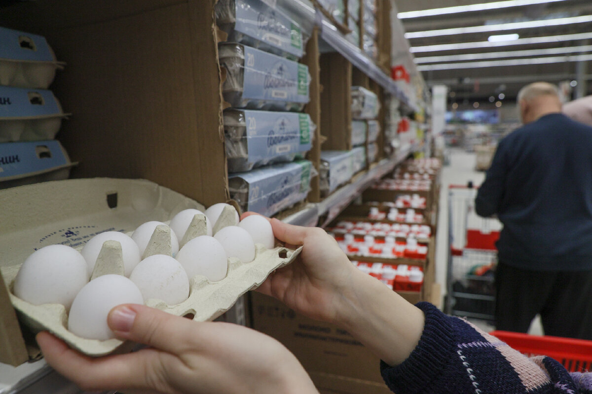 В свердловских магазинах начался дефицит яиц. Фото: Bulkin Sergey/news.ru/Global Look Press.