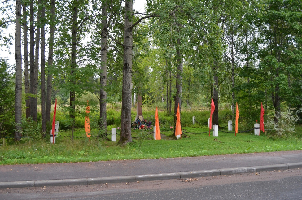    В посёлке Харлу на братской могиле установят новую стелу Управление по охране ОКН Карелии