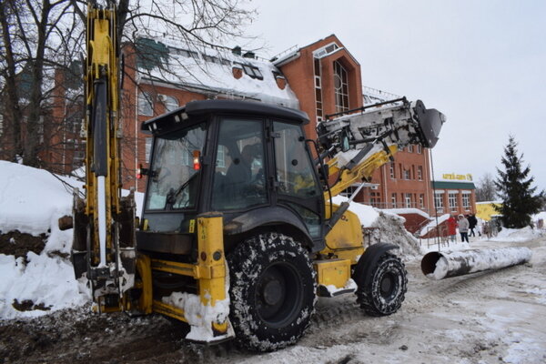     Рухнувшую часть набережной у Соковского моста собираются восстановить к маю