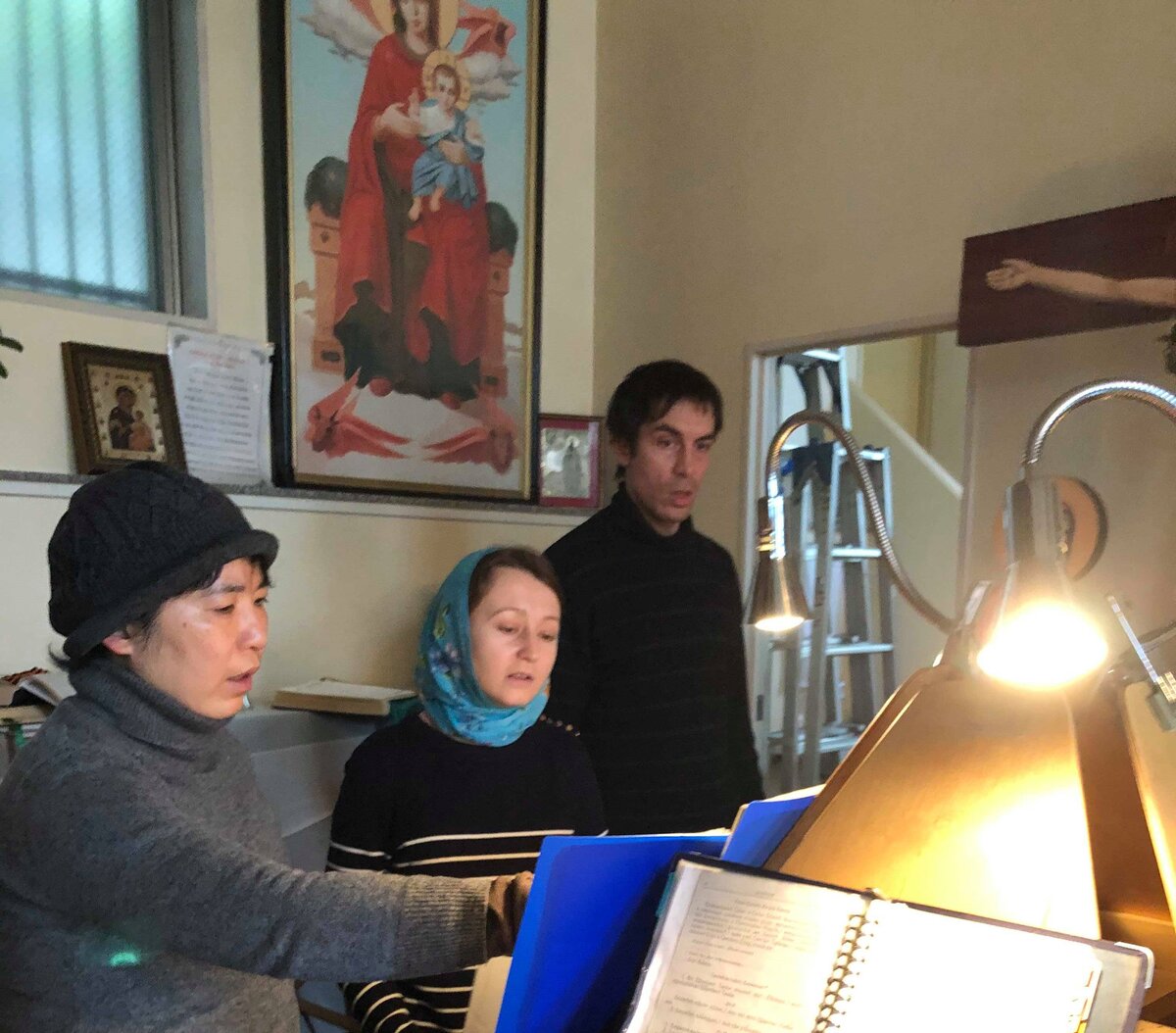 Клирос подворья Русской Православной Церкви в Японии.