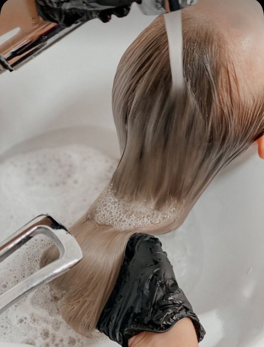 Мытьё головы в салоне г. Королев