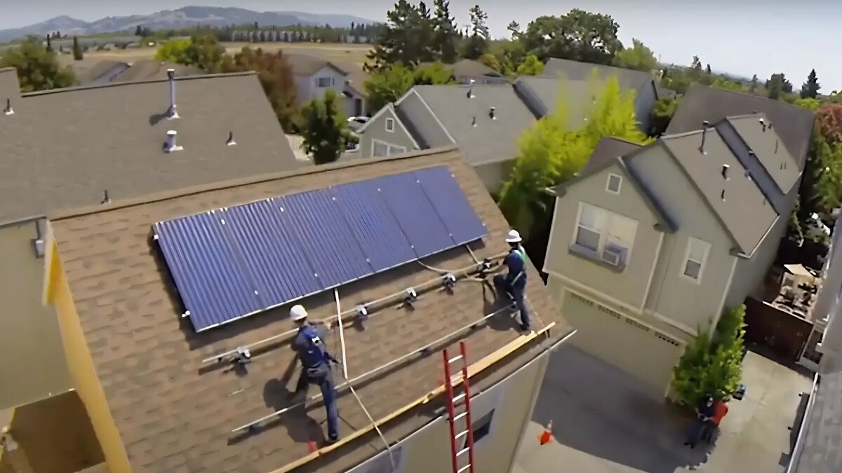     Число испанцев, устанавливающих солнечные панели в своих домах, сократилось в прошлом году в 2 раза — это первое снижение с 2018 года.