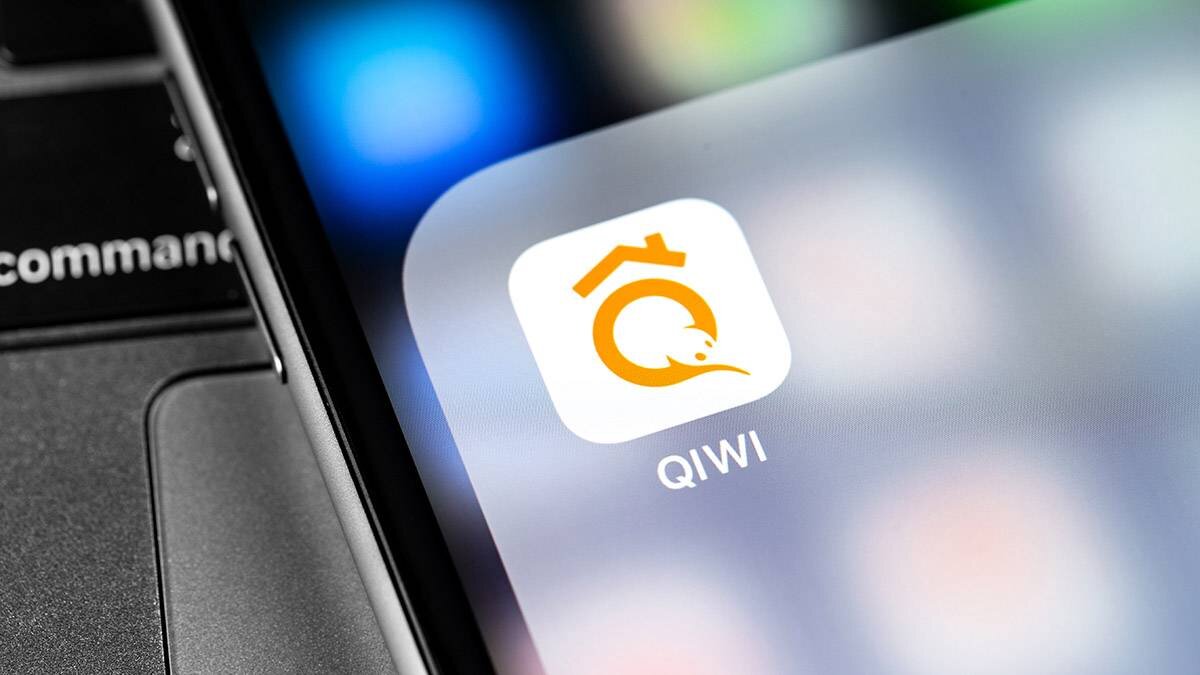 Эксперт Климанов прокомментировал отзыв лицензии у «QIWI Банка» | Вечерняя  Москва | Дзен