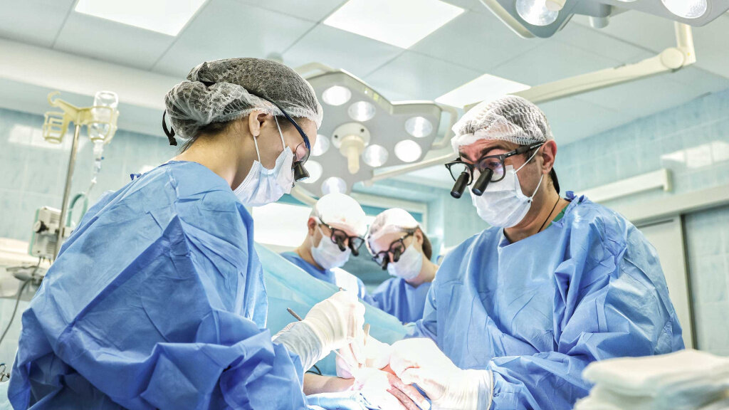 Операция в Центре хирургии кисти ГКБ им. С.С. Юдина