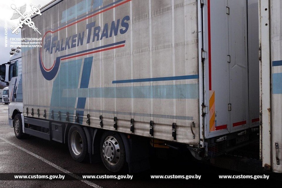 Таможенные органы таможенный контроль. Транспортных средств перемещаемых через таможенную. Порядок перемещения через таможенную границу тсмп. Транспортных средств перемещаемых через таможенную. Принципы перемещения через таможенную границу.