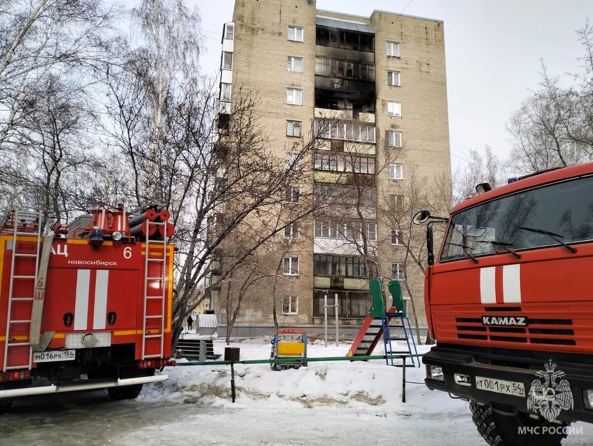 Загорелся хостел для мигрантов? 3-летний ребёнок погиб на пожаре, пока  взрослых не было дома | Царьград Новосибирск | Дзен