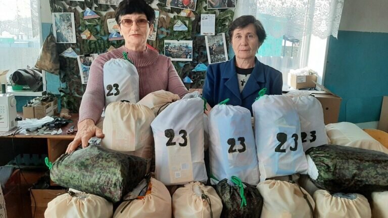    Жители Акбулакского района передали бойцам СВО подарки ко Дню защитника Отечества Кристина Просвиркина