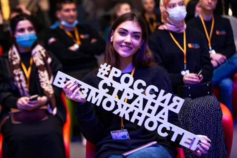    Оренбуржцев приглашают к участию в новом сезоне проекта «Флагманы образования» Белов Михаил Александрович