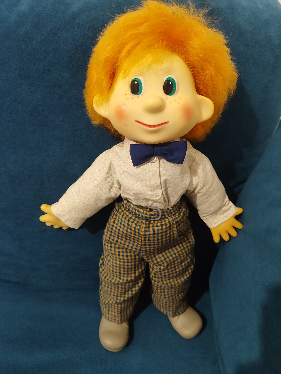 Такой наш Антоша нарядный!