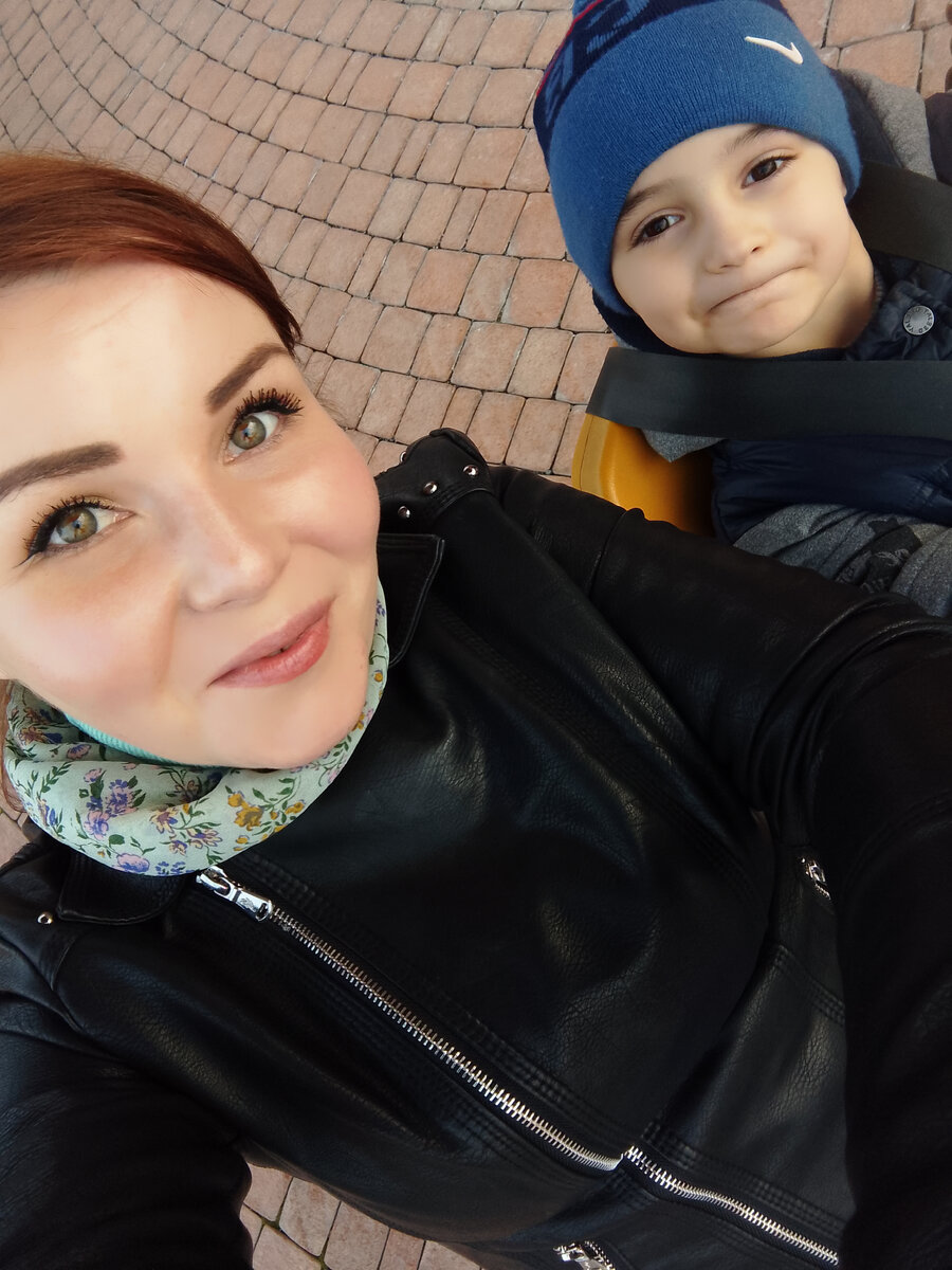 С Ванюшей😍
