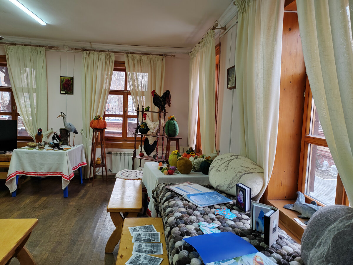 Музейно-культурный центр «Дом купца Г.В. Тетюшинова». Выставка «Художественный войлок астраханских мастеров», 2024 г.