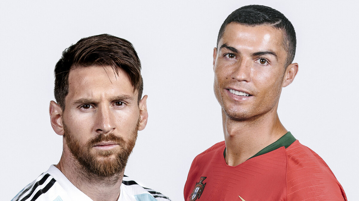 Лионель Месси и Криштиану Роналду © FIFA/Getty Images