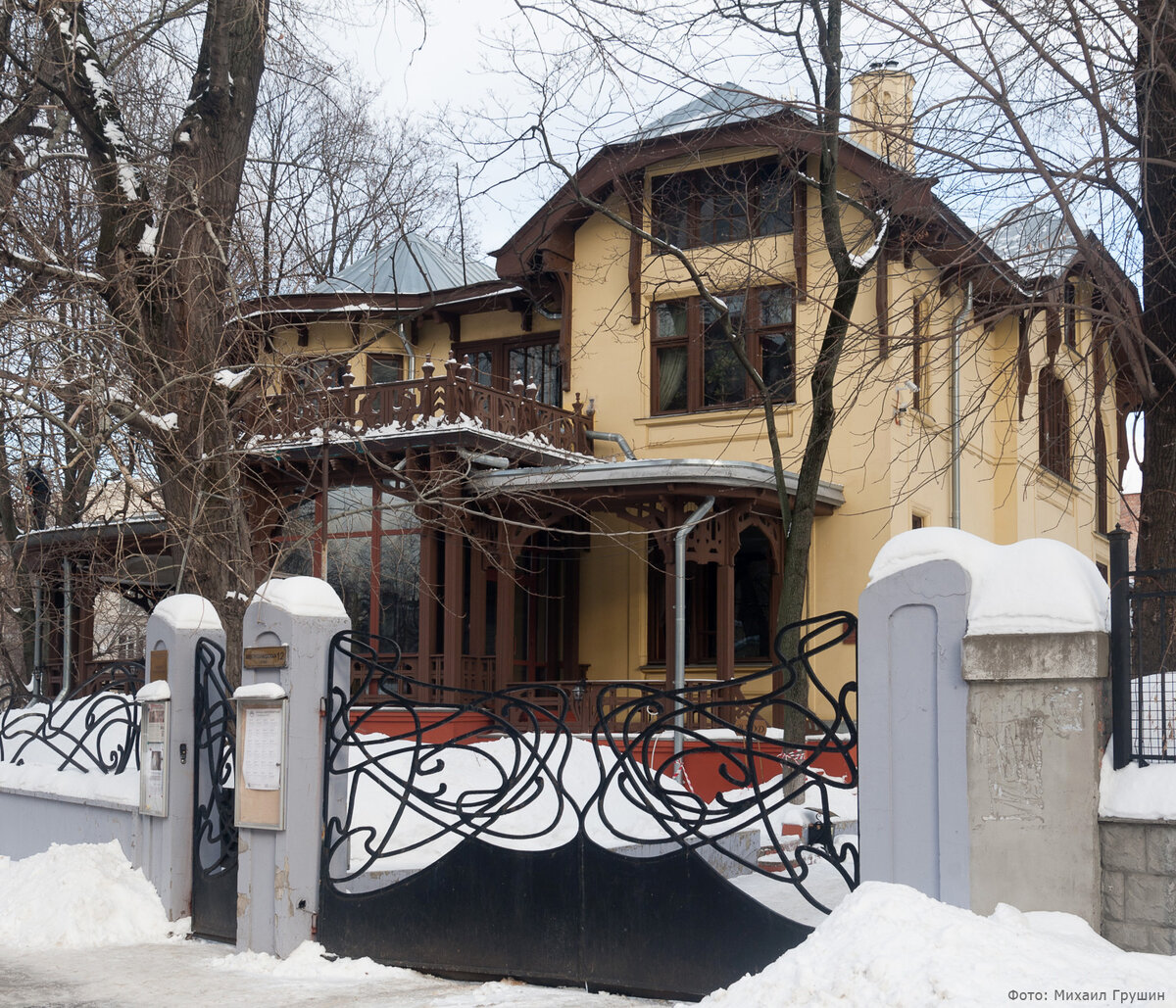 Электрозаводская улица. Особняк В. Д. Носова. 20 февраля 2024 года. Фото: Михаил Грушин