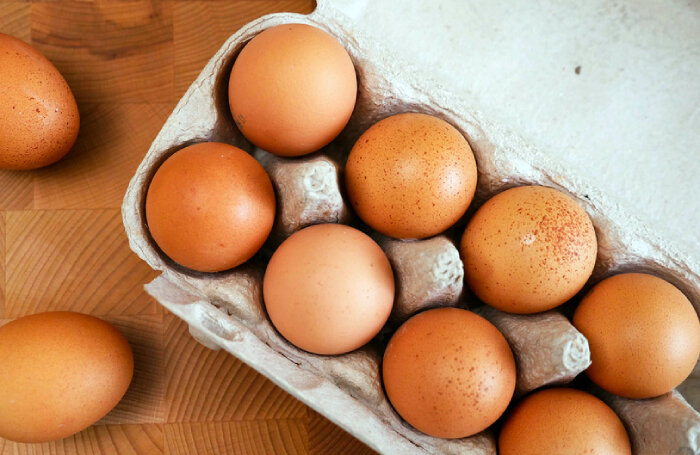 Разбитое яйцо. Необычные куриные яйца. Разбитая яйцо. Яйцо куриное разбитое. Разбитое яйцо.