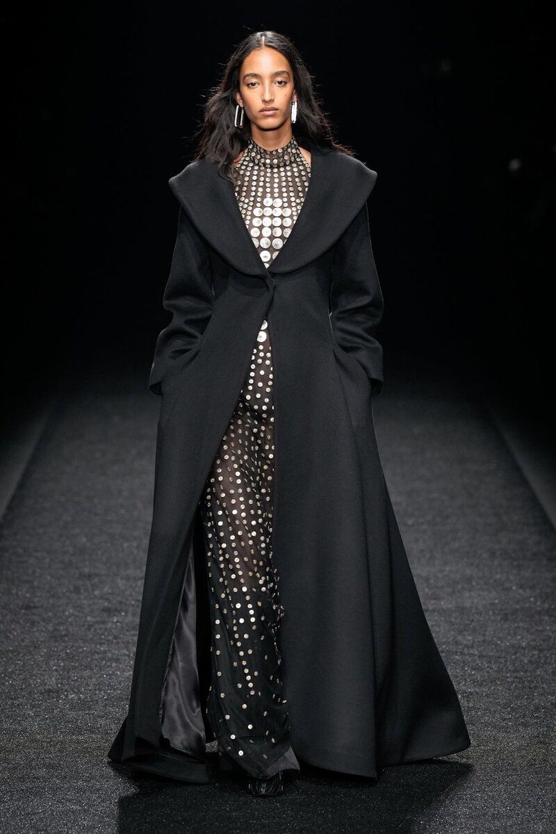 Коллекция Elie Saab Осень-Зима 2025-2025 Селина С. Кайл Make Fashion Inspire Aga