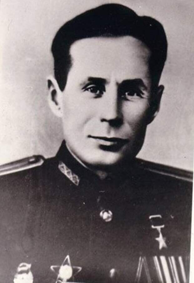 Шутов Пётр Иванович (1905-1982), Герой Советского Союза