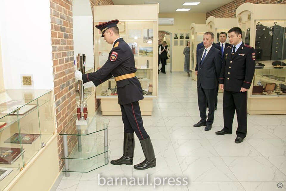    Факел стал одним из экспонатов музея пресс-службы администрации Барнаула
