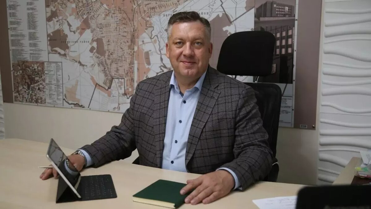     Мошенники создали в Телеграме фейковый аккаунт главы Ижевска Дмитрия Чистякова.