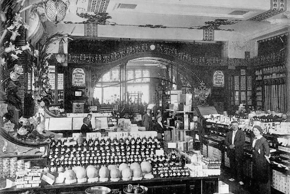 «Елисеевский» гастроном в Санкт-Петербурге, 1913 год