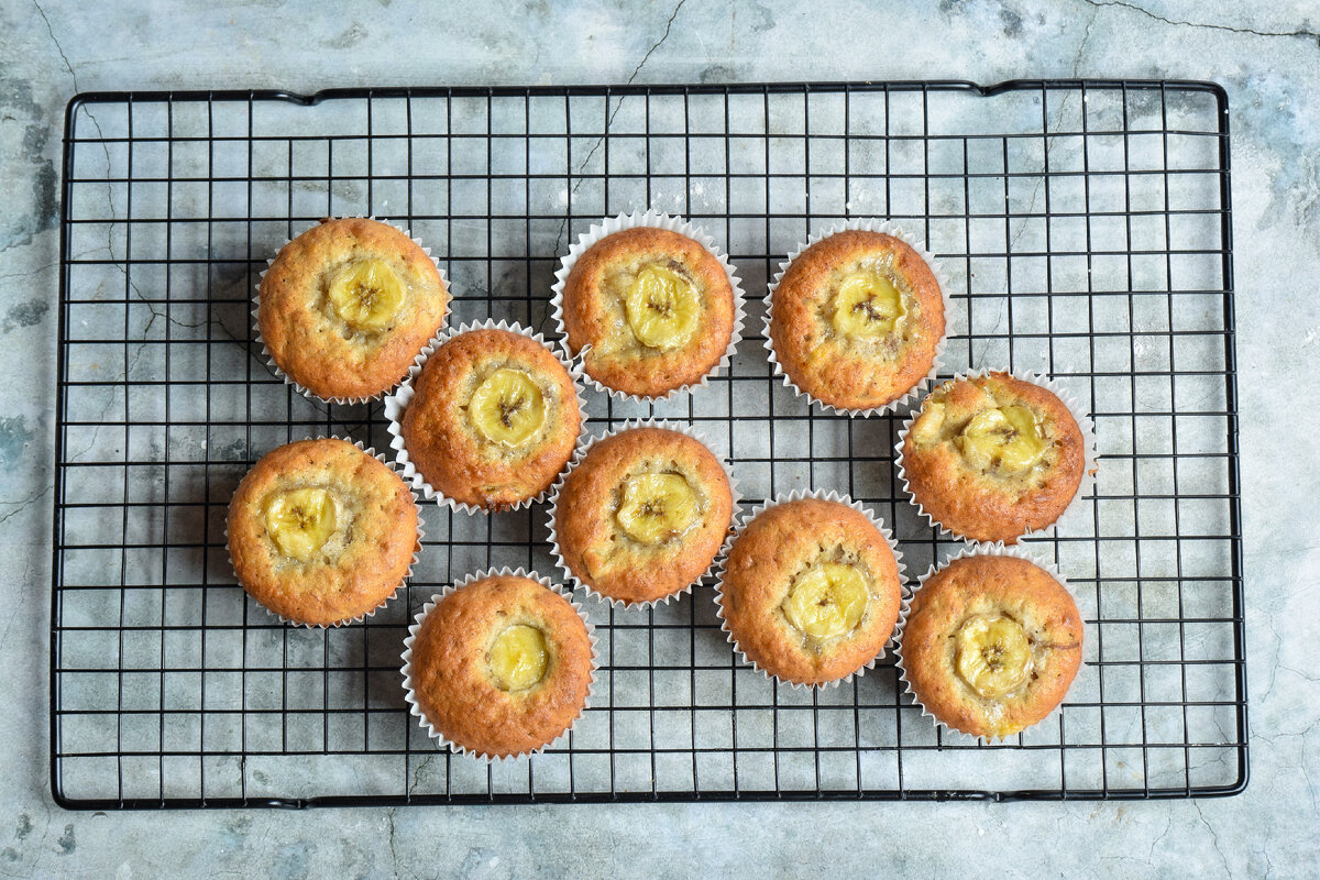 рецепт кекса картинки. творожные кексы в силиконовых формочках в духовке. вкусный кекс рецепт пошагово. творожные кексы в бумажных формочках. кекс на сгущенном молоке.