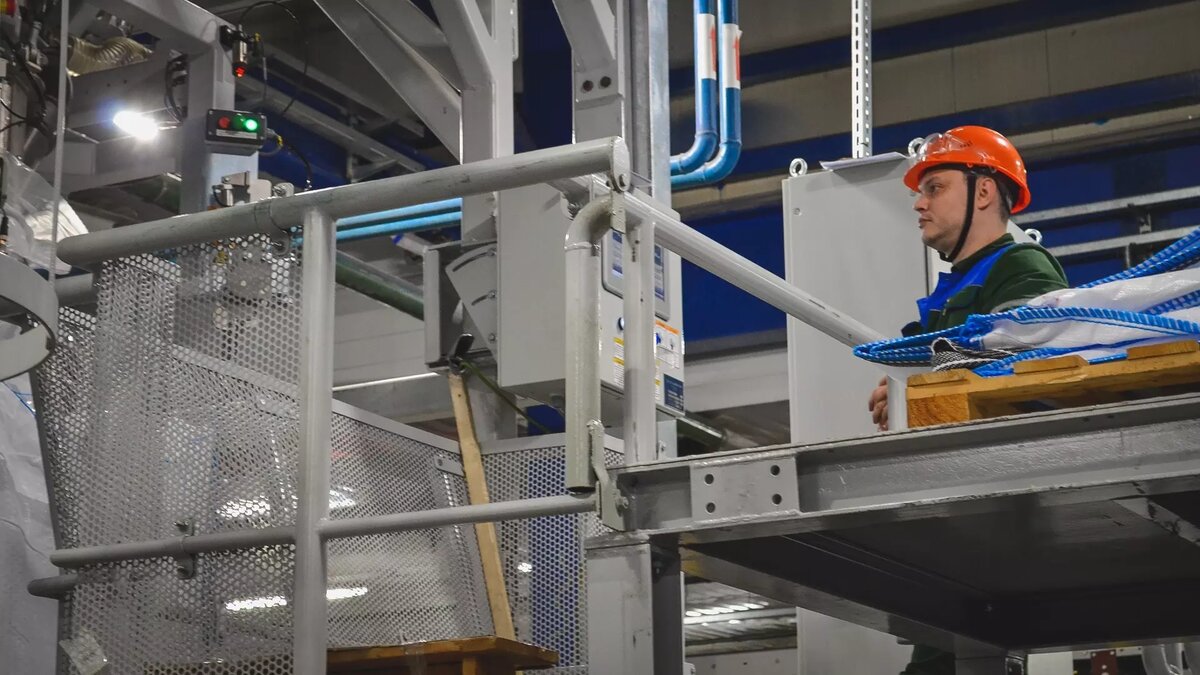     Борский стекольный завод перешел к новому владельцу. Предприятие выкупила «Российская стекольная компания», сообщает «Ъ-Приволжье», ссылаясь на директора завода Сергея Князева.