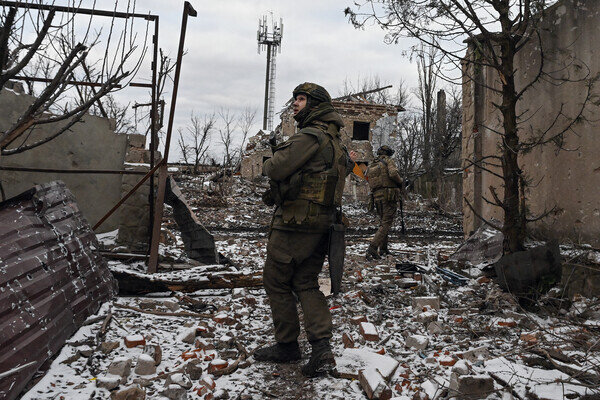 Военнослужащие Центрального военного округа на территории Авдеевки, 19 февраля 2024 года / Станислав Красильников/РИА Новости