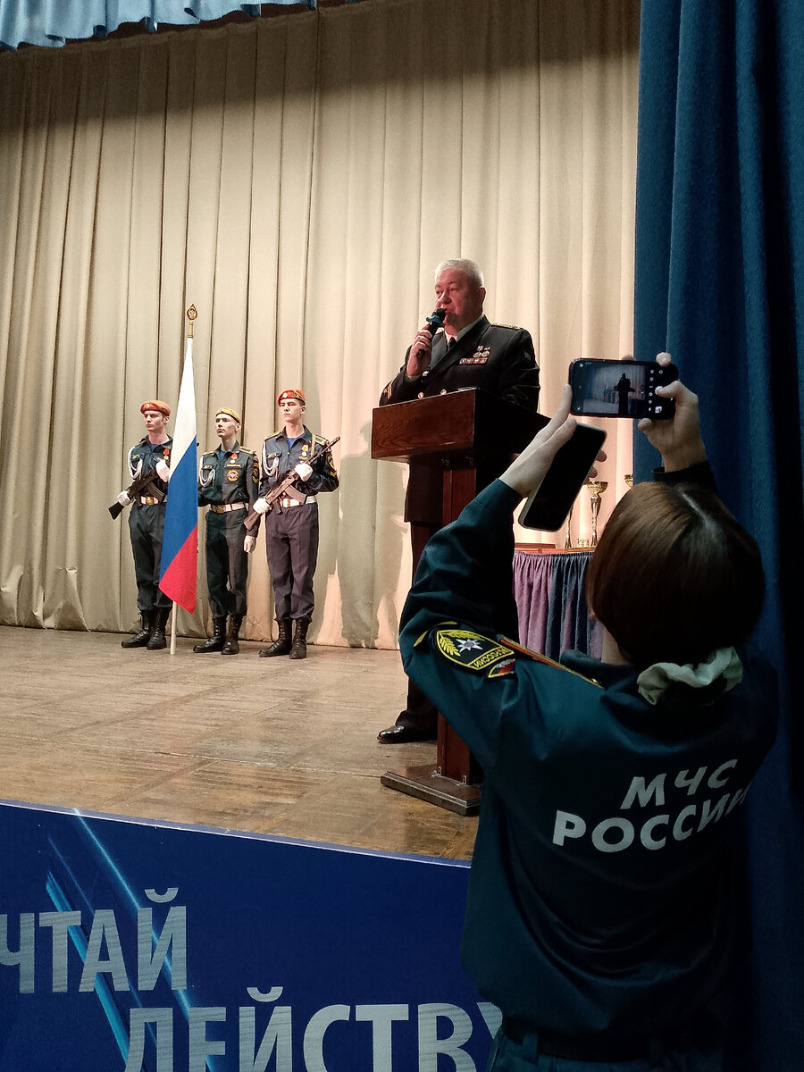 Во Владивостоке в Дальневосточном гуманитарно-техническом колледже (ДВГТК) имени Героя Советского Союза Д.М.-8