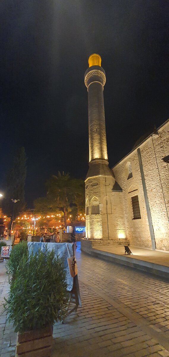 Мечеть Шехзаде Коркут.