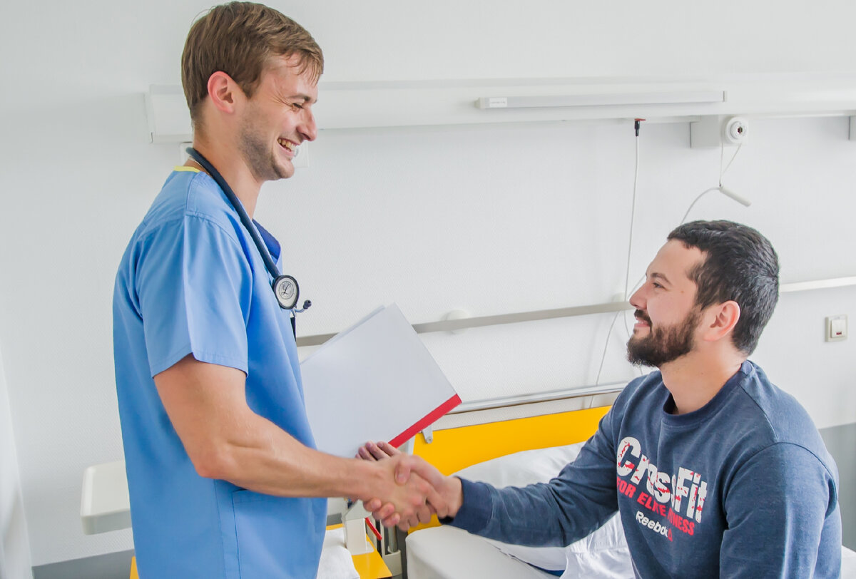 Главный внештатный специалист Минздрава Пензенской области, врач-кардиолог ФГБУ "ФЦССХ" Минздрава России А.Б. Глумсков