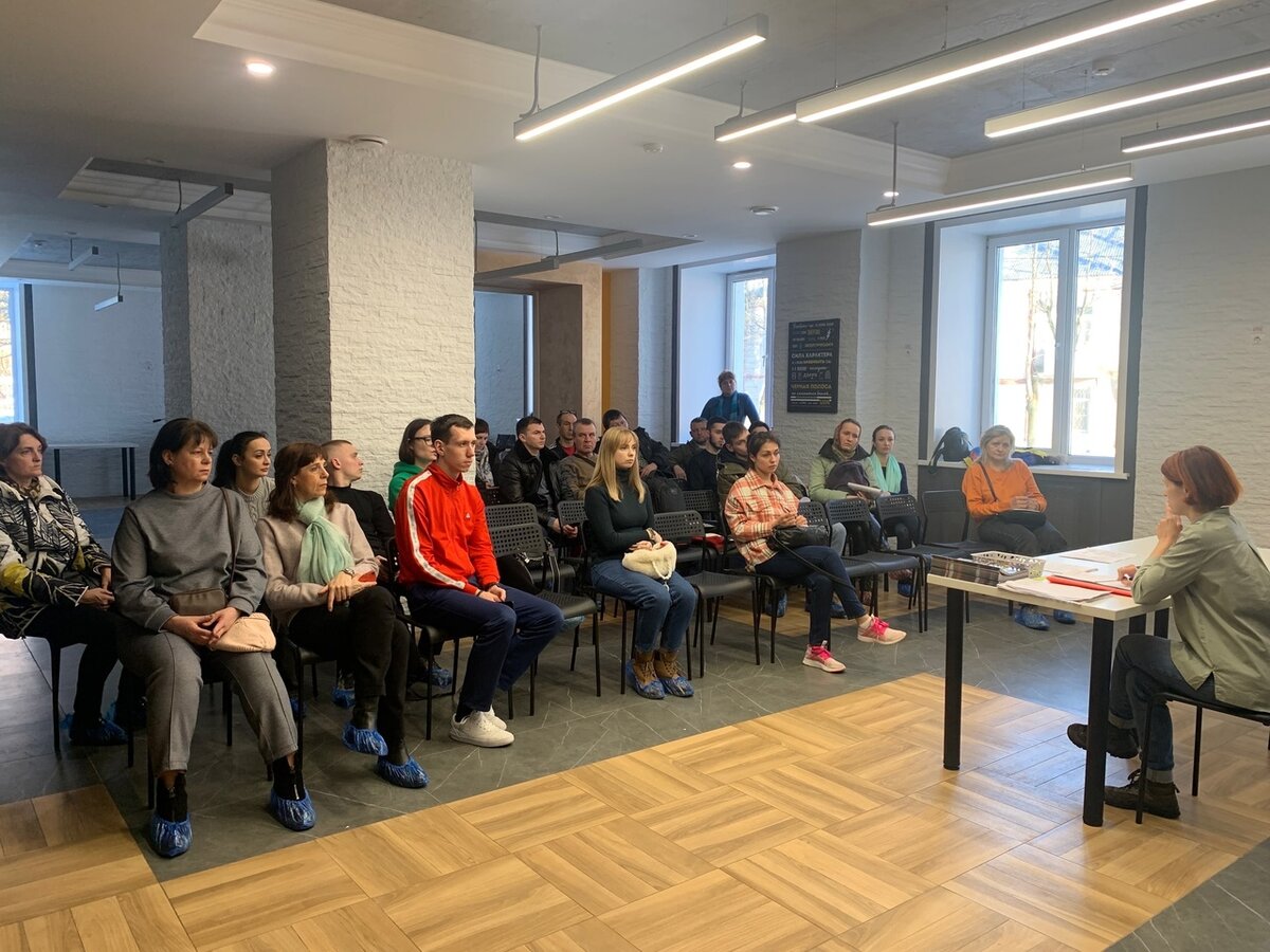 Казаки  Иваново и Ивановской области , офицеры- наставники, прошли педагогическую стажировку повышения квалификации в области спортивной медицины и  особенностей преподавания адаптивной физкультуры  и спорта.