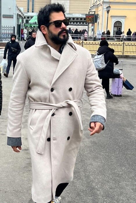  Фотографија: лична страница хероја публикације