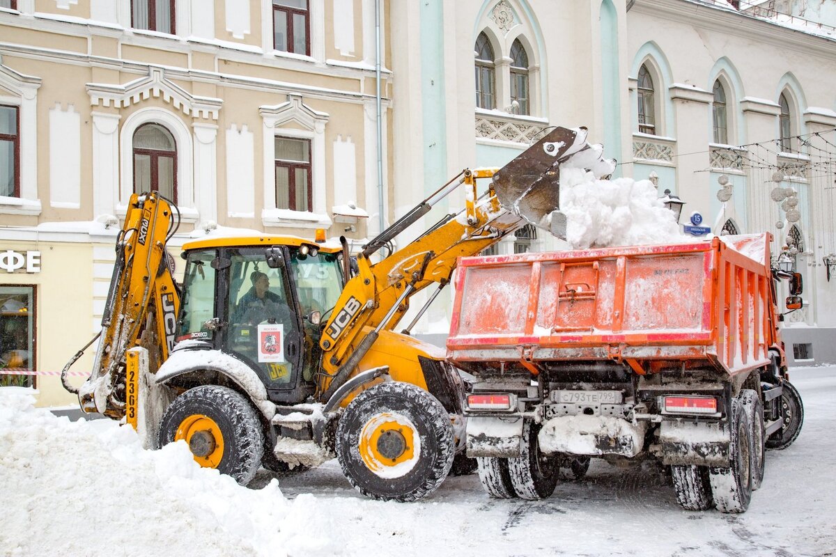 Куда увозят убранный снег с улиц | Авто Mail.ru | Дзен