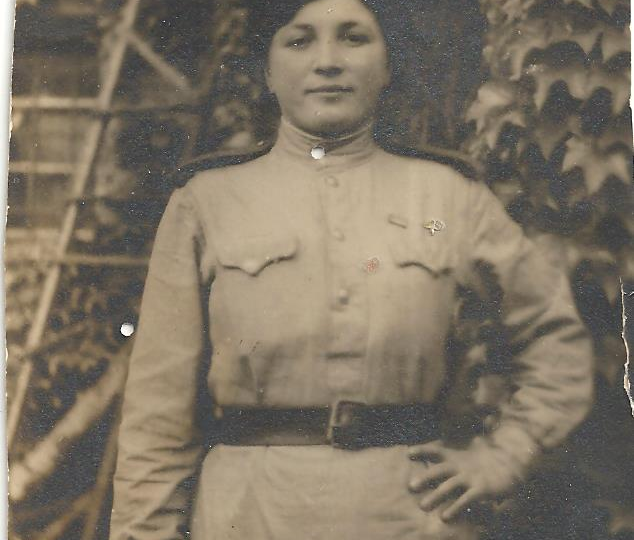 Попала под артобстрел, но вовремя доставила бойцам горячую пищу. История Федоры Бобовниковой, служившей поваром