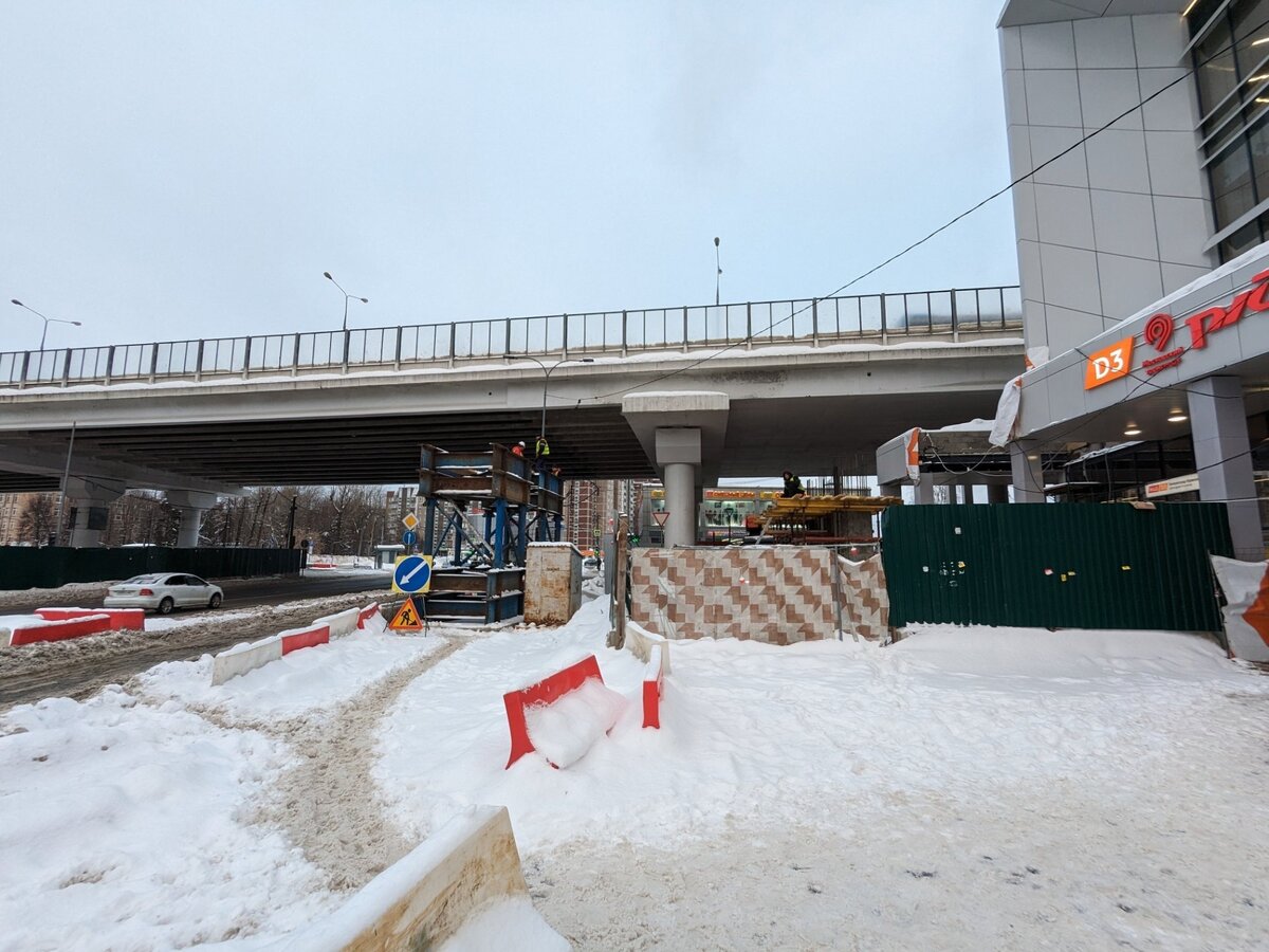 Схема мцд-4 апрелевка железнодорожный. Реконструкция малино зеленоград. Станция крюково зеленоград реконструкция. Вокзал токио. Адати токио япония.