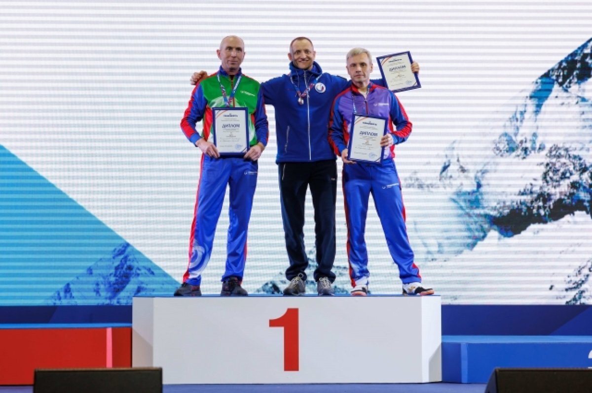    Спортсмены из Коми привезли со спартакиады золото и бронзу.