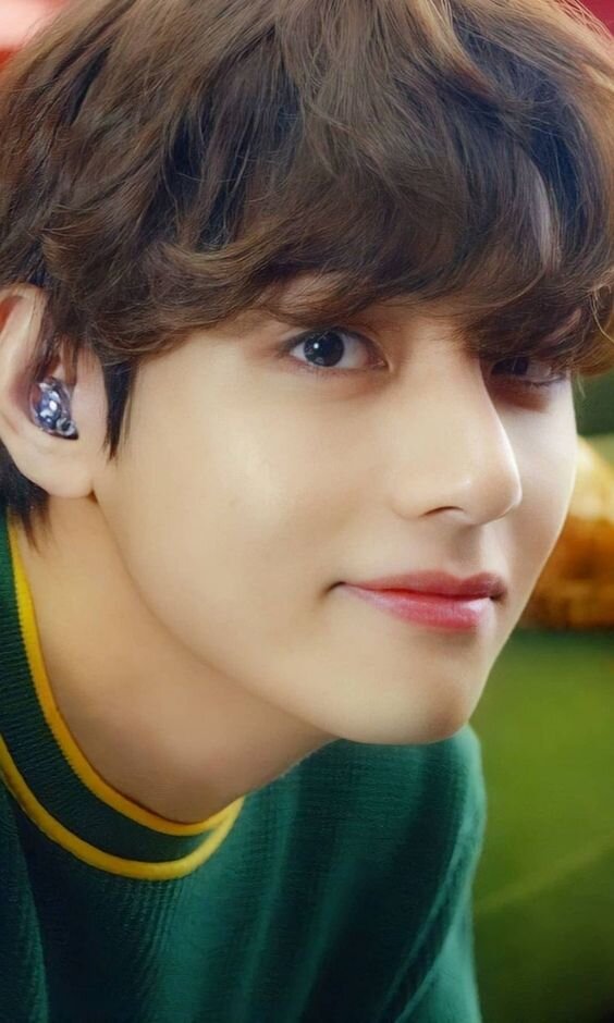 Тэхён в зелёном