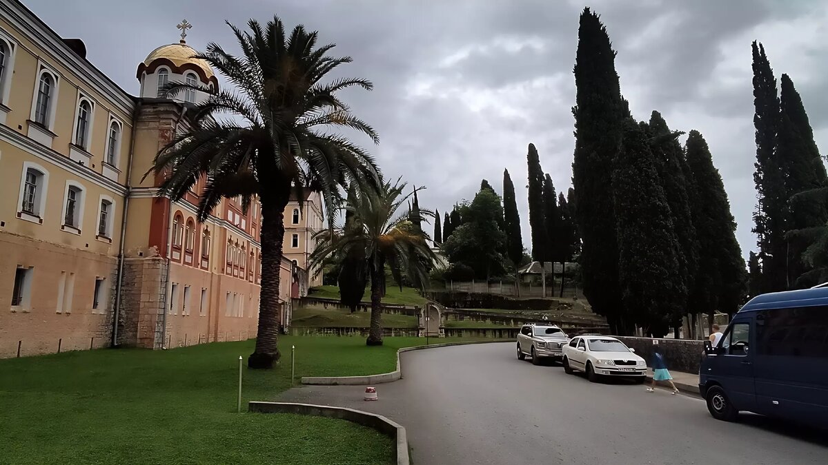     Тюменцам стало сложнее путешествовать по миру, но открытые для россиян страны все еще остались. Именно на них и стоит обратить внимание при планировании отпуска на март.