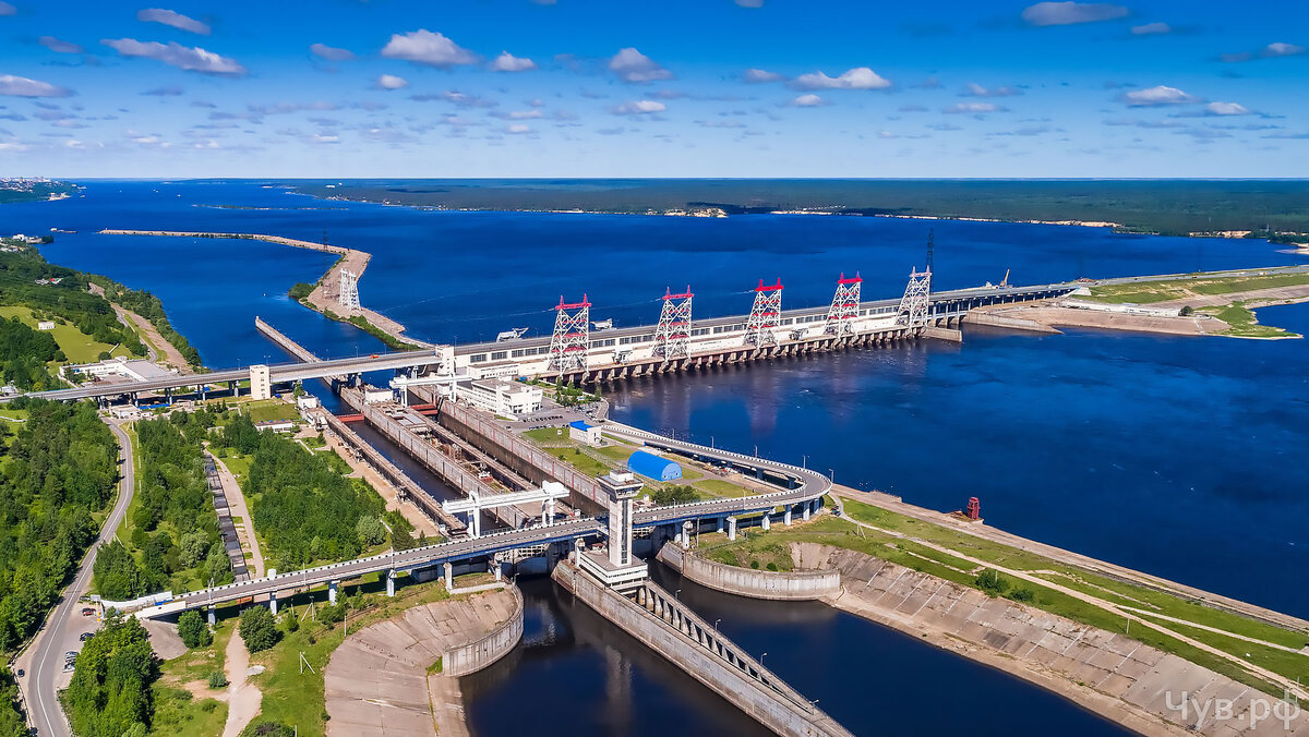 Чебоксарская ГЭС на р. Волга