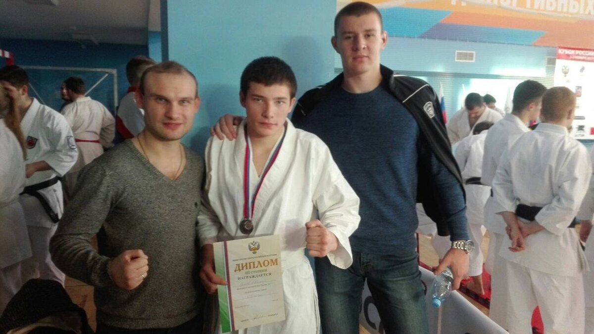 Уже менее чем за два года тренировок Евгений Ершов стал бронзовым призерером Кубка России по Всестилевому каратэ в разделе СЗ