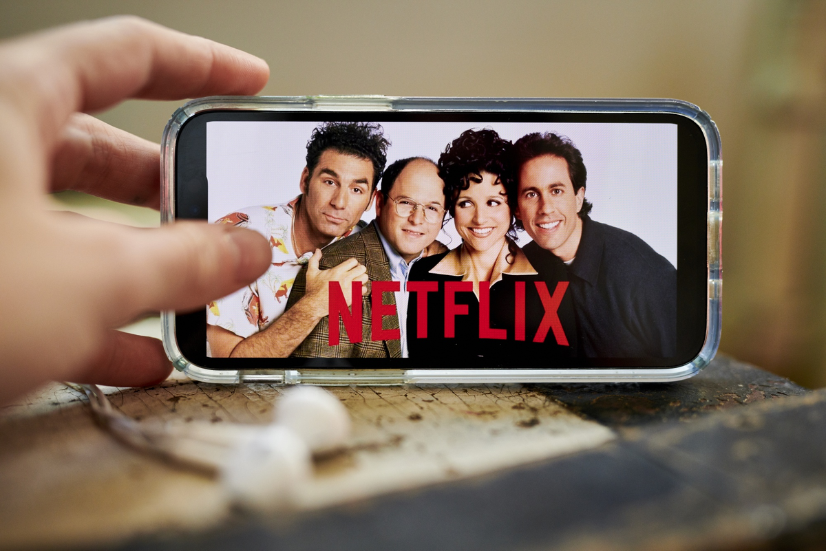 Телесериал «Сайнфелд», на Netflix, помогает хотя бы одному зрителю спать всю ночь. Фотограф: Габби Джонс/Bloomberg
