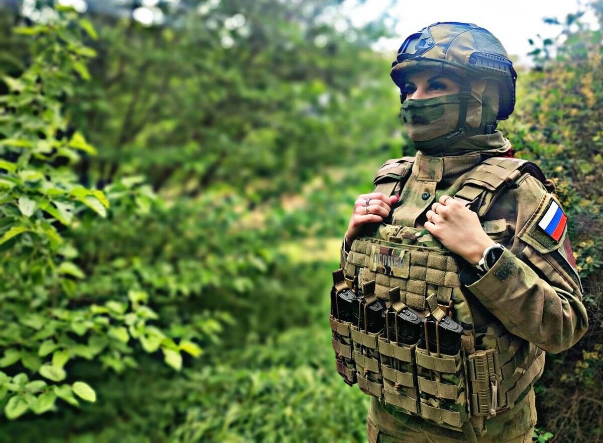    С позывным Огонек: ​​​​​​​сургутянка рассказала о буднях женщины-контрактника в ДНР