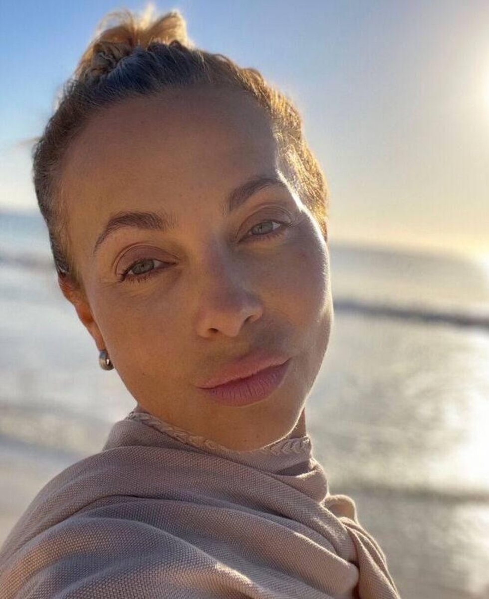    Марина Газманова