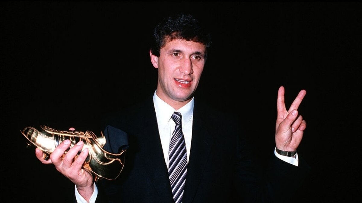 Родион Кэмэтару - абсолютный рекордсмен европейского футбола в 80-е годы