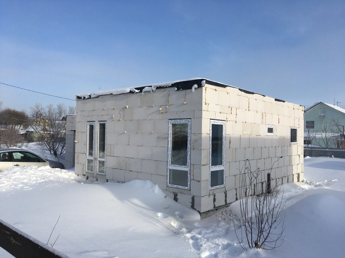 Дом до утепления и отделочных работ 