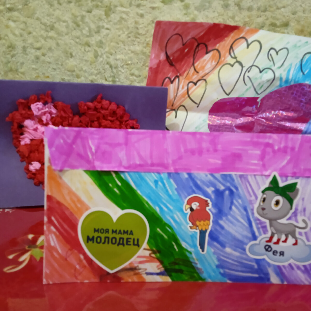  Главпочтамт молодец, путёвки раздаёт, он же не виноват что у кого-то денег нет.