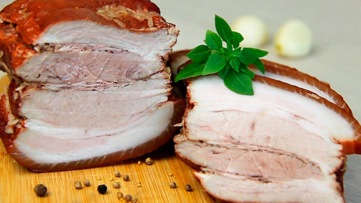 Свинина в луковой шелухе. Грудинка в луковой шелухе. Как приготовить грудинку свиную в луковой шелухе. Грудинка в луковой шелухе. Грудинка в луковой шелухе.