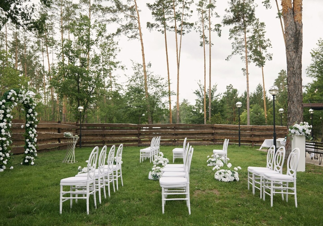 Жених и невеста без лица. Свадьба для самых близких. Свадьба для самых близких. Свадьба для самых близких. Красивая свадьба.