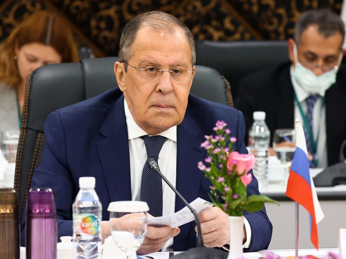    Министр иностранных дел РФ Сергей Лавров на переговорах в Нейпьидо с главой МИД Мьянмы Вунна Маун Лвином© РИА Новости / Пресс-служба МИД РФ