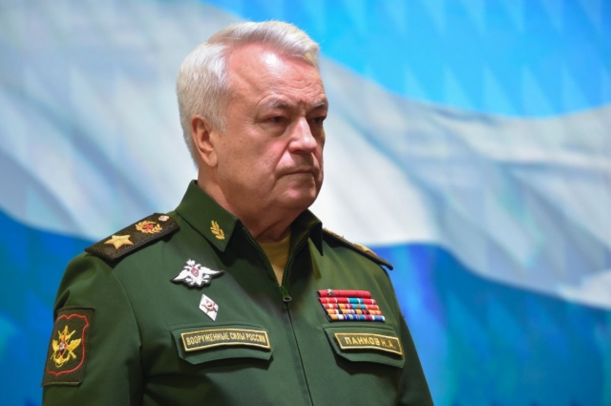    Замглавы МО Панков поздравил бригаду РХБЗ с наименованием «Гвардейская»