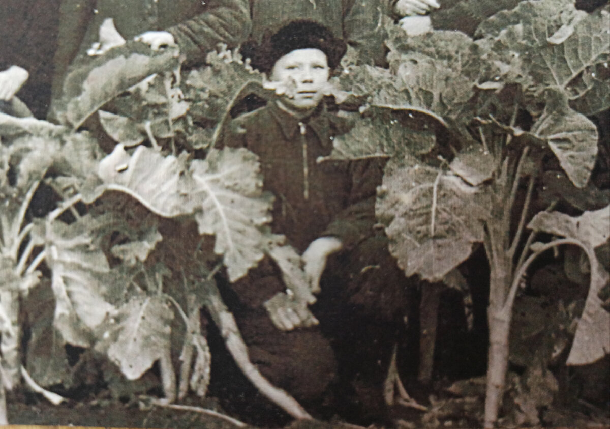 Лёня Иванов